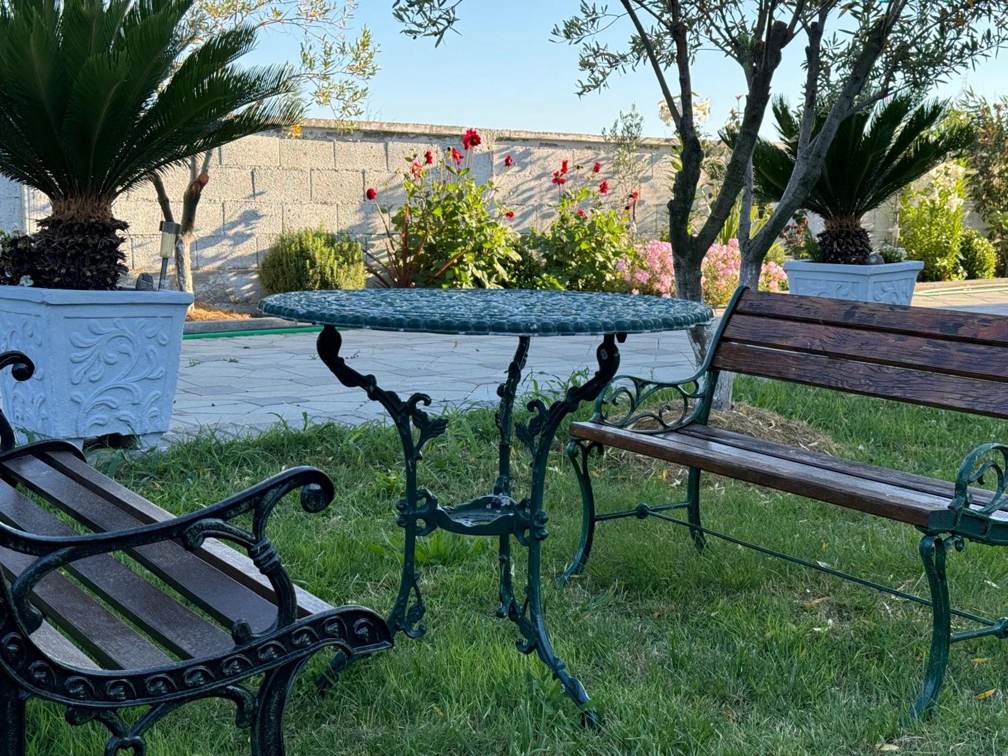 Kunevain Guest House Lezhë Eksteriør billede