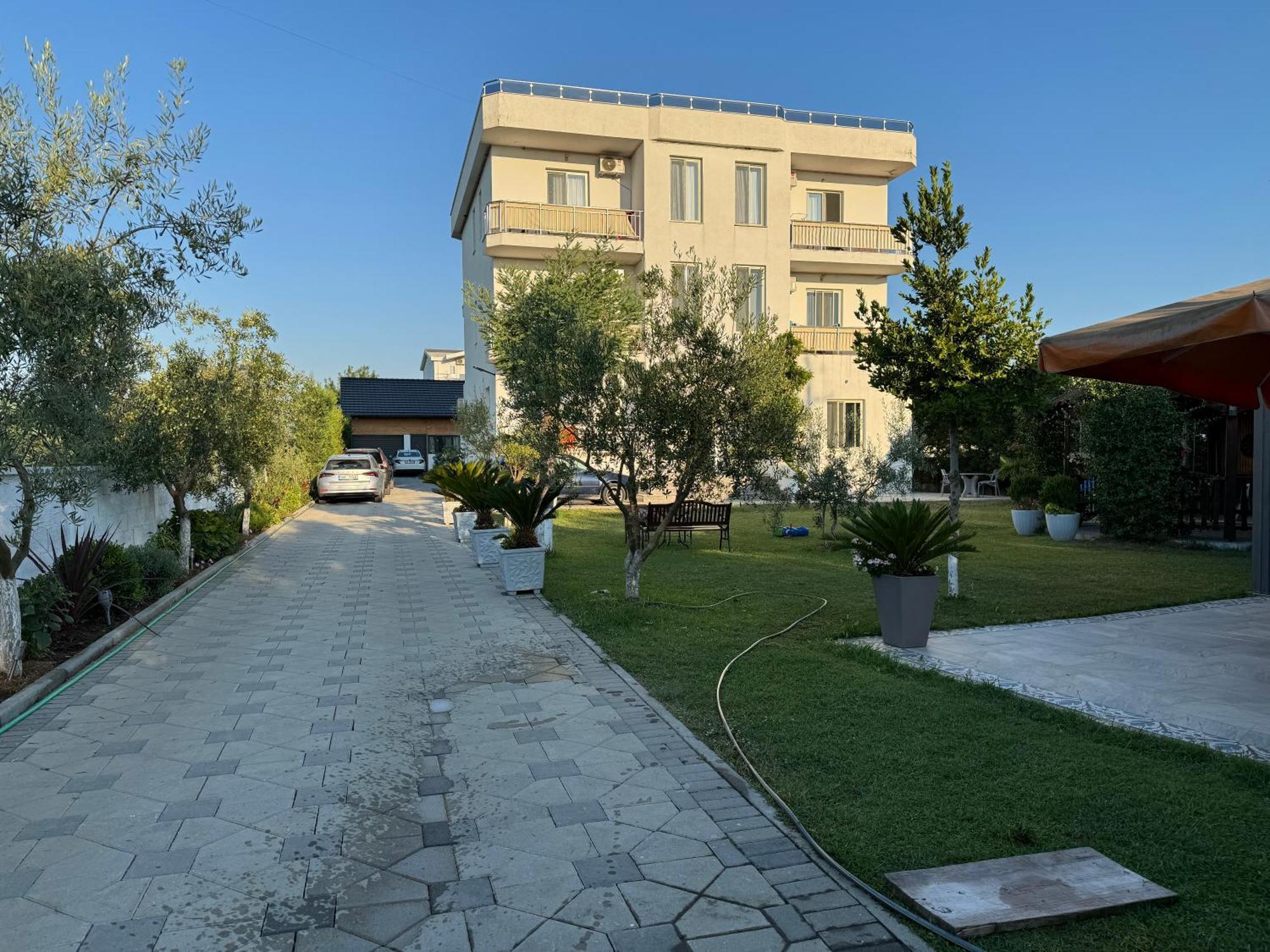 Kunevain Guest House Lezhë Eksteriør billede