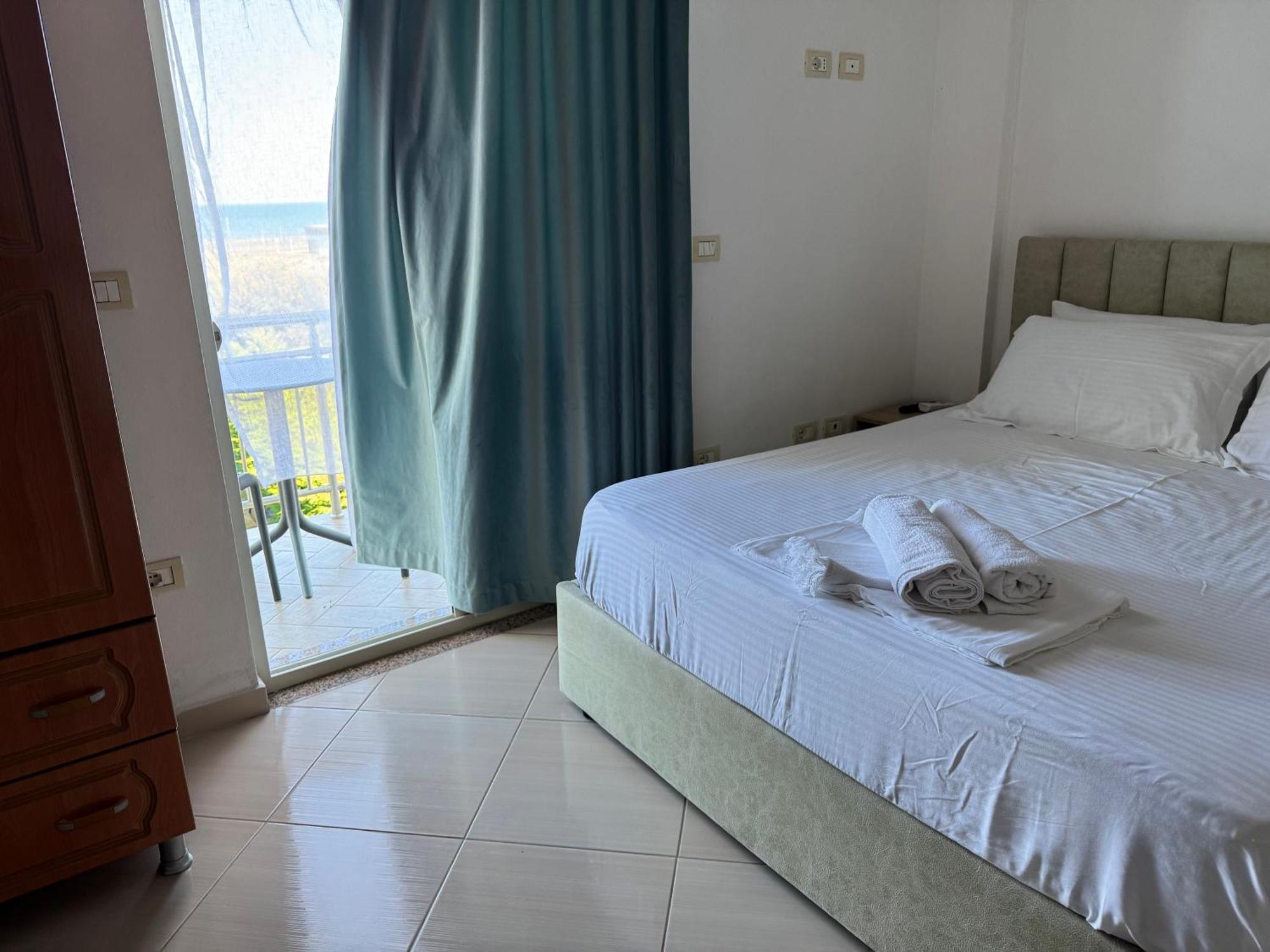 Kunevain Guest House Lezhë Eksteriør billede